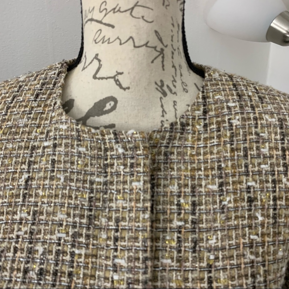Talbots Beige Gold Metallic Zipper Front Tweed Blazer Jacket Mature Modest 2P - Picture 3 of 11